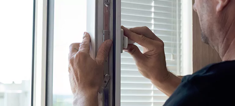 Custom Hopper Windows in Deltona, FL