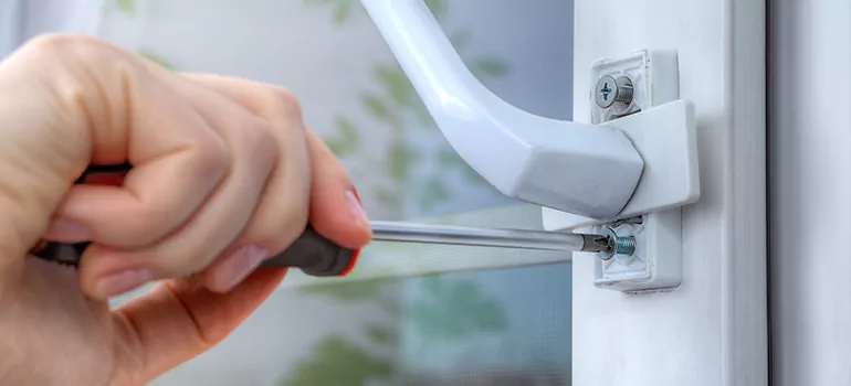 Window Crack Repair in Deltona, FL